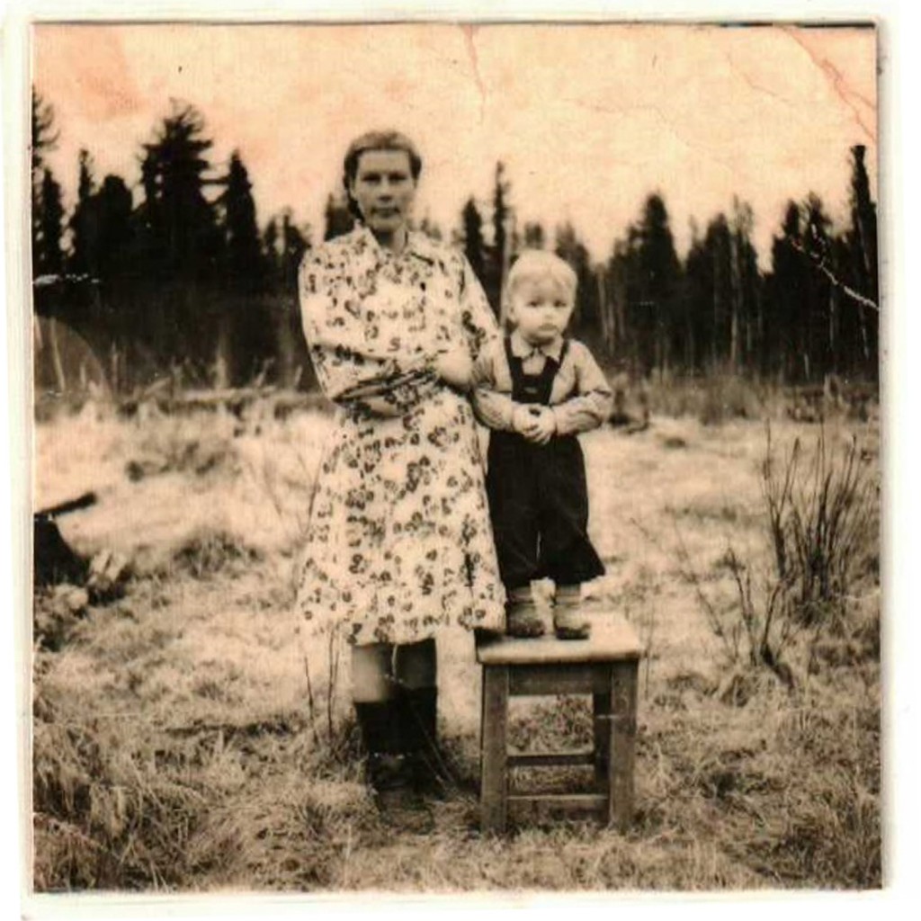 Wacław Szwedowicz – na zdjęciu Wacław z mamą